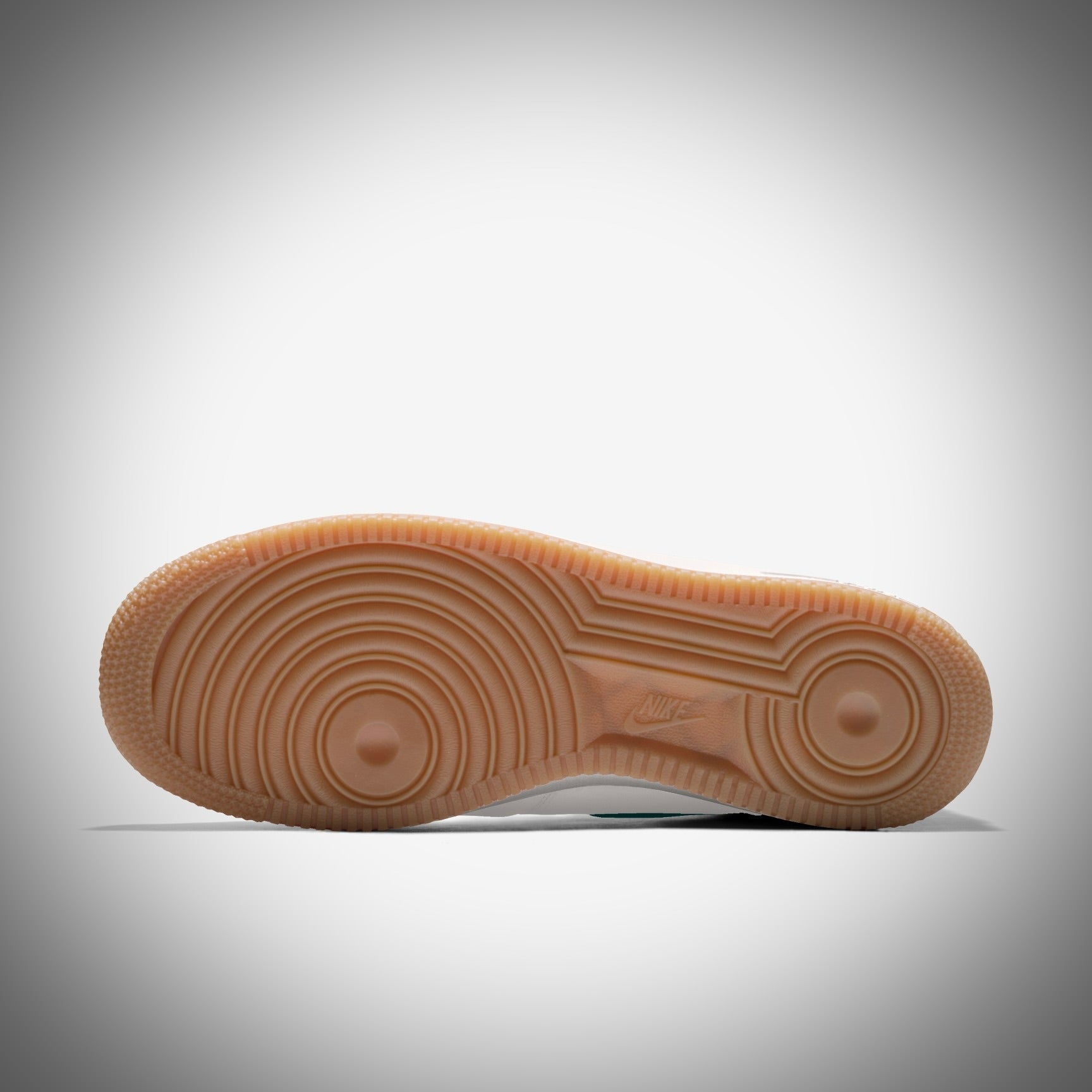 NIKE x RMN AIR FORCE 1 “COURT”