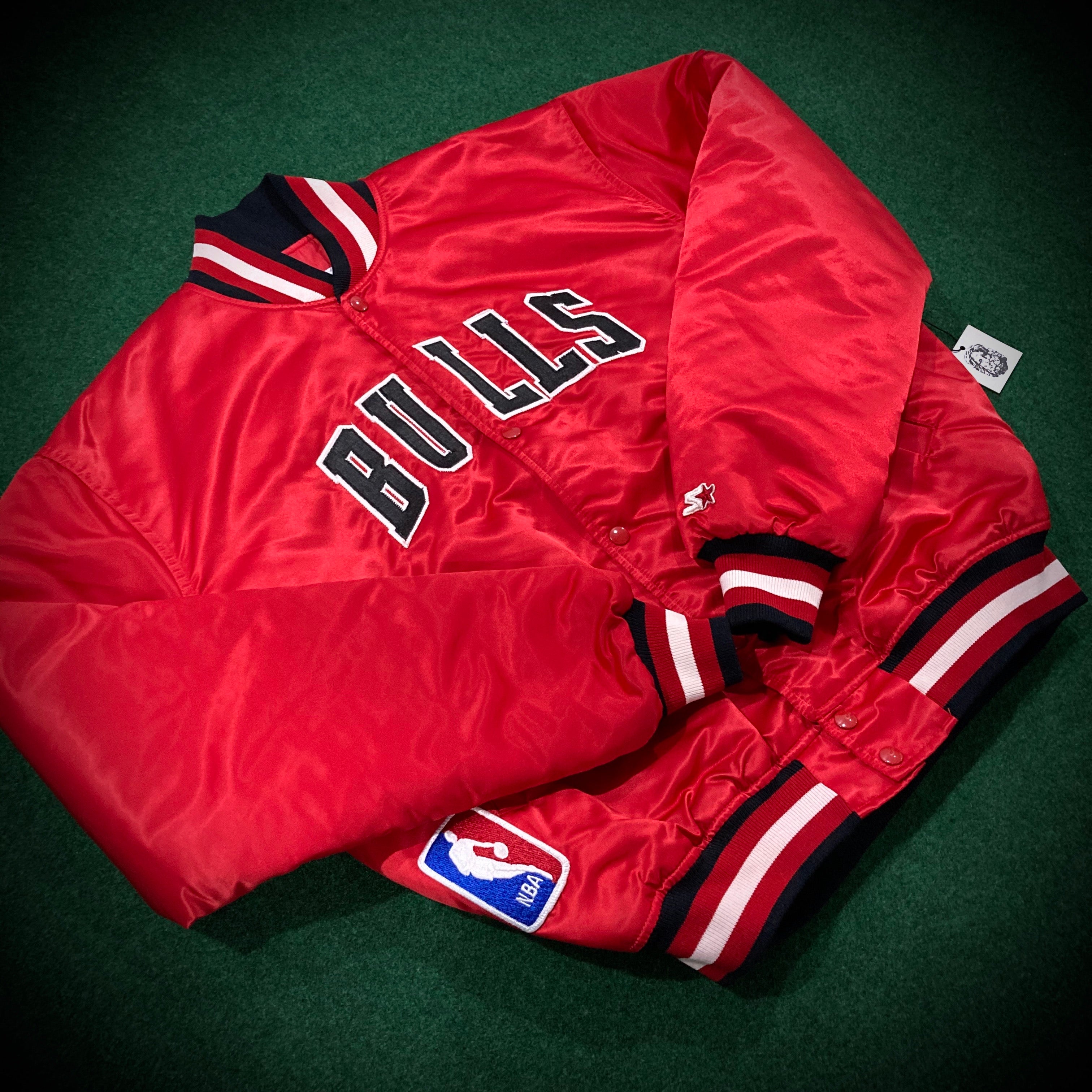 Vintage Starter Chicago Bulls pullover. - Cured Collection